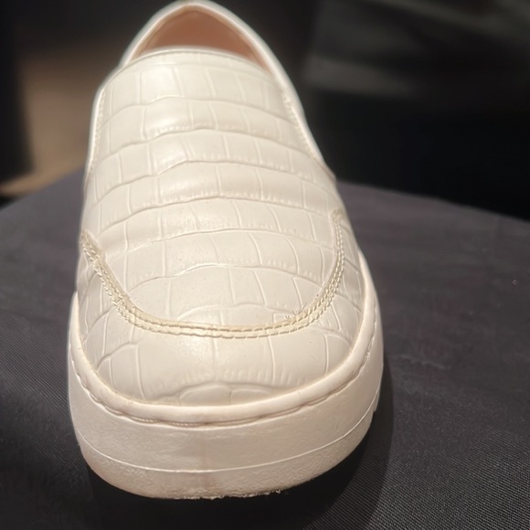 Vionic Dinora Croco Slip On Sneaker Comfort Shoes White Women’s 8 - Picture 5 of 8